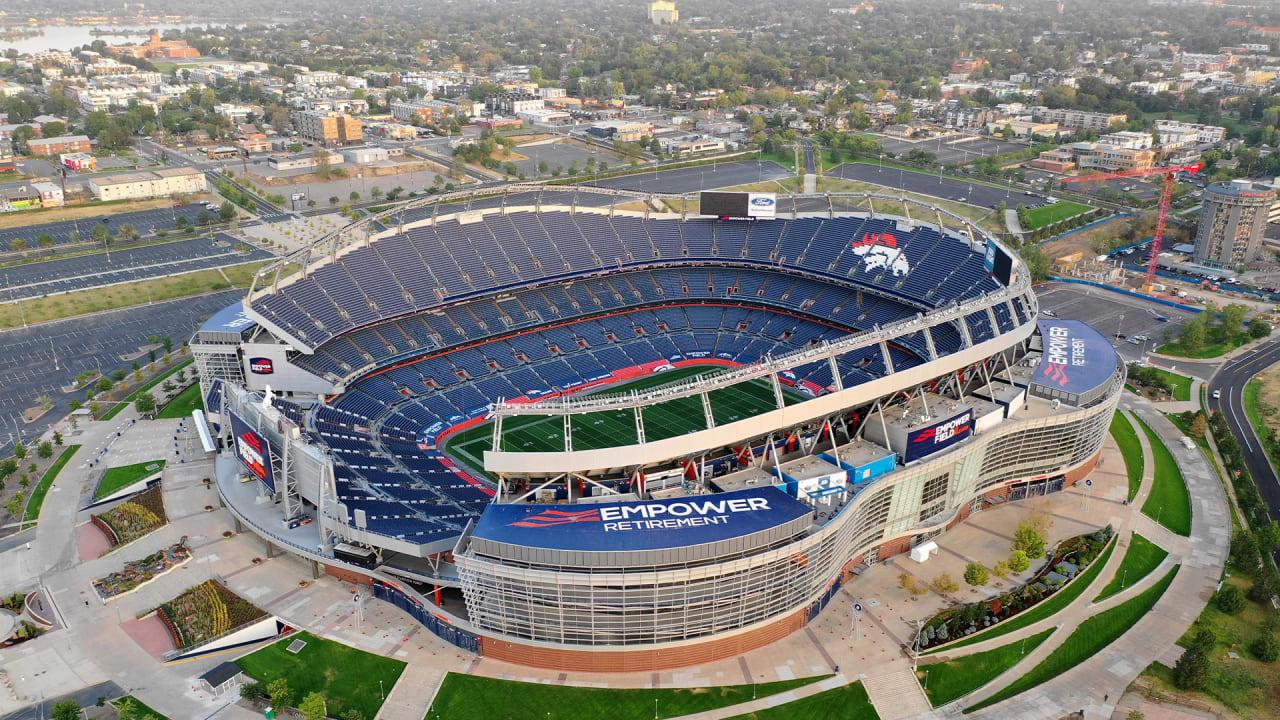 Tennessee Titans at Denver Broncos